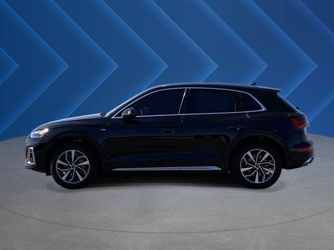 Used 2022 Audi Q5 2.0T Premium Plus w/ Premium Plus Package AWD/4WD image 6