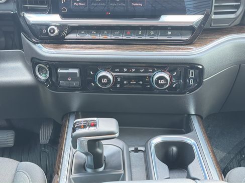 Used 2025 GMC Sierra 1500 Elevation AWD/4WD image 19
