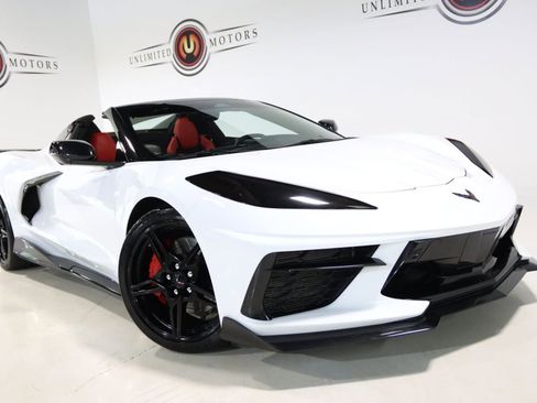 Used 2024 Chevrolet Corvette Stingray Premium Conv w/ Z51 Performance Package RWD image 72