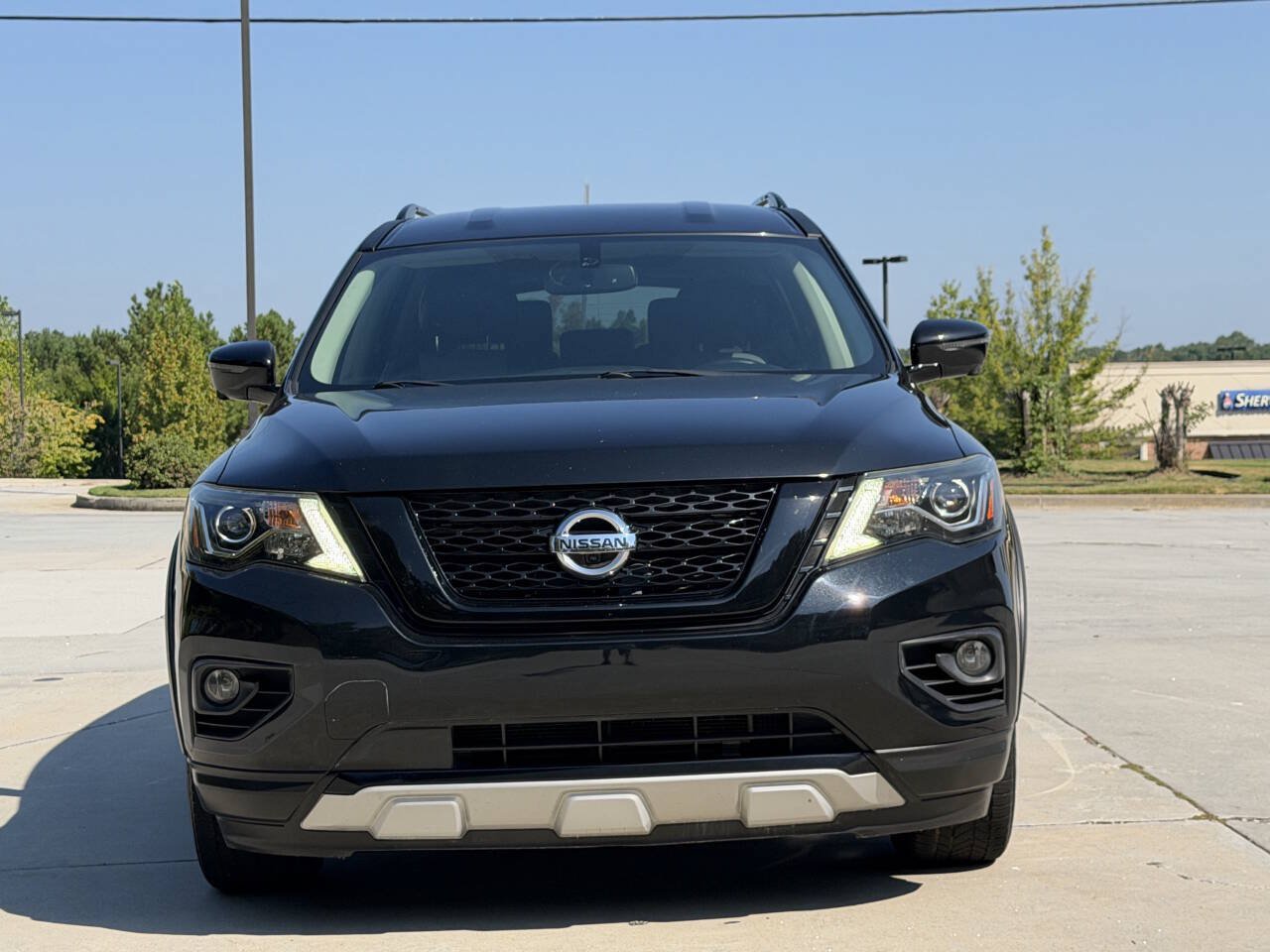 Used 2019 Nissan Pathfinder SL w/ Rock Creek Edition AWD/4WD image 2
