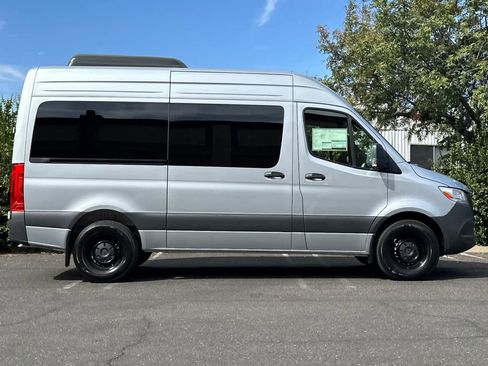 New 2025 Mercedes-Benz Sprinter 2500 image 2