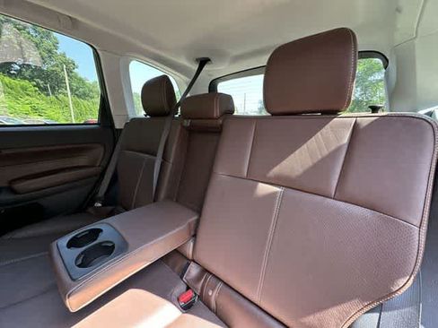 Used 2017 Subaru Forester 2.5i Touring AWD/4WD image 16