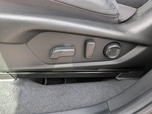 Certified 2025 Subaru Forester Premium AWD/4WD image 20
