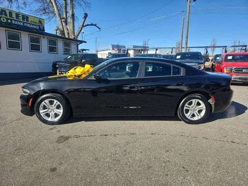 Used 2015 Dodge Charger SE image 7