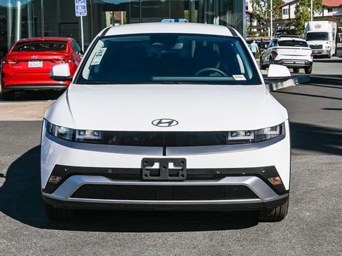 New 2026 Hyundai Ioniq 5 SEL image 4