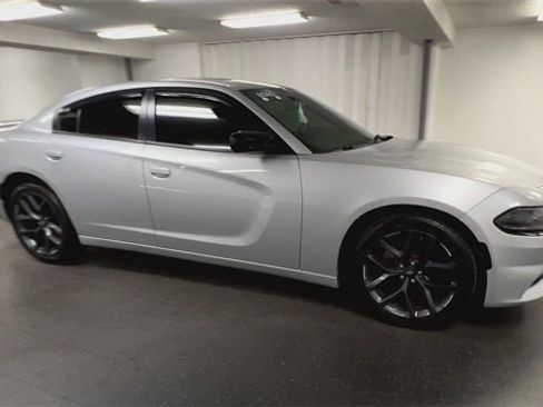Used 2021 Dodge Charger SXT w/ Blacktop Package image 41