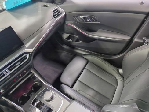 Used 2024 BMW 330e xDrive image 7