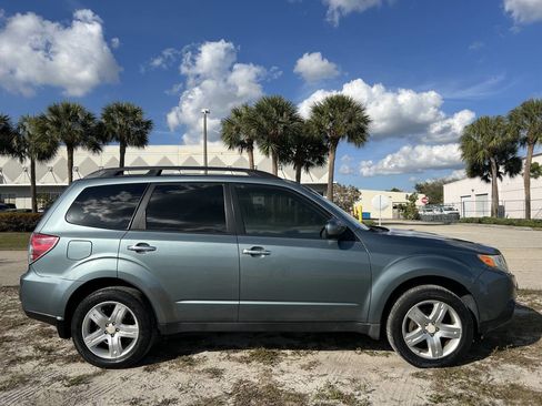 Used 2009 Subaru Forester 2.5X Limited w/ Popular Equipment Group 5A image 5