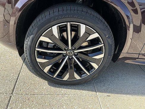 New 2026 Volvo XC90 B6 Plus w/ Protection Package AWD/4WD image 12