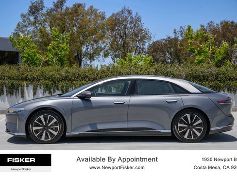 Used 2024 Lucid Air Touring AWD/4WD image 3