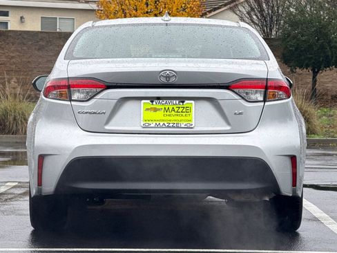 Used 2024 Toyota Corolla LE image 11