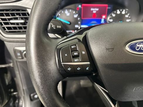 Used 2021 Ford Escape SE w/ Cold Weather Package image 15