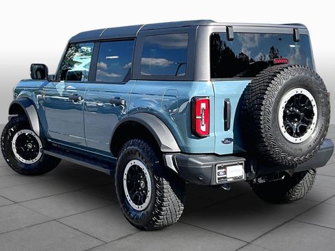 Used 2023 Ford Bronco Badlands w/ Sasquatch Package AWD/4WD image 12