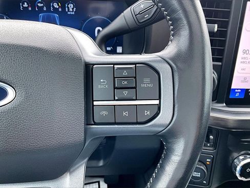 Used 2024 Ford F250 Lariat w/ Lariat Ultimate Package image 18