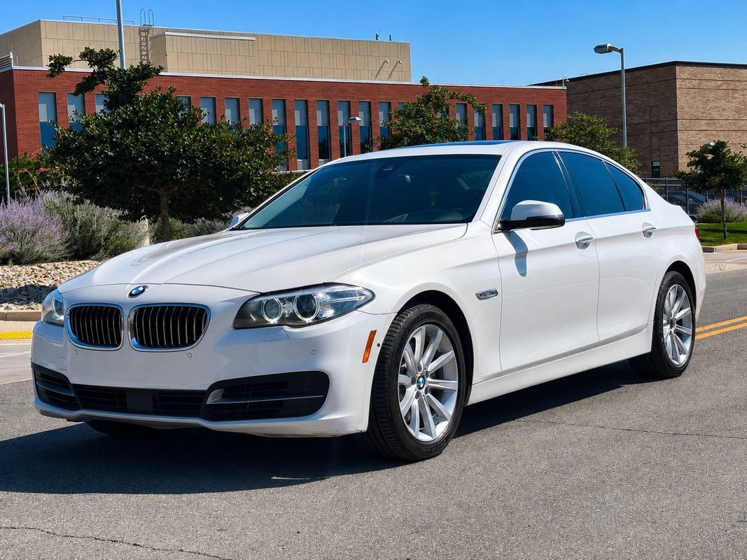 Used 2014 BMW 535i Sedan RWD image 1