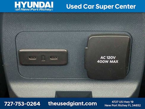 Used 2025 Ford Maverick XLT w/ XLT Luxury Package AWD/4WD image 17