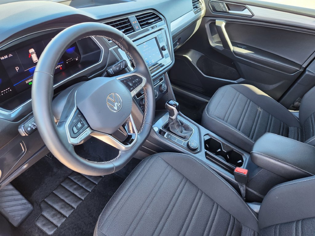 Certified 2024 Volkswagen Tiguan S AWD/4WD image 10