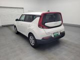 Used 2022 Kia Soul LX image 5
