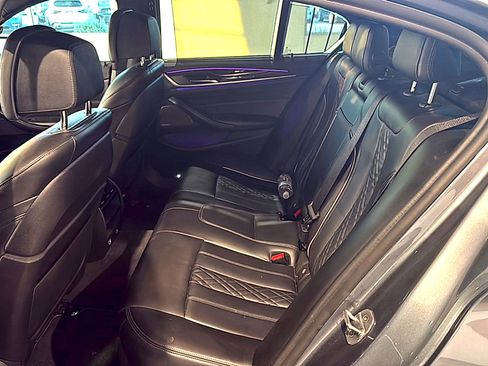 Used 2019 BMW M550i xDrive AWD/4WD image 8