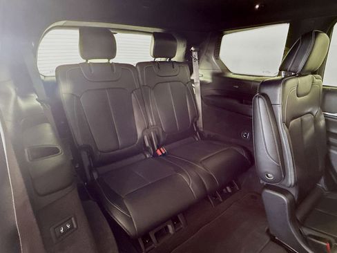 Used 2021 Jeep Grand Cherokee L Overland w/ Luxury Tech Group IV image 29