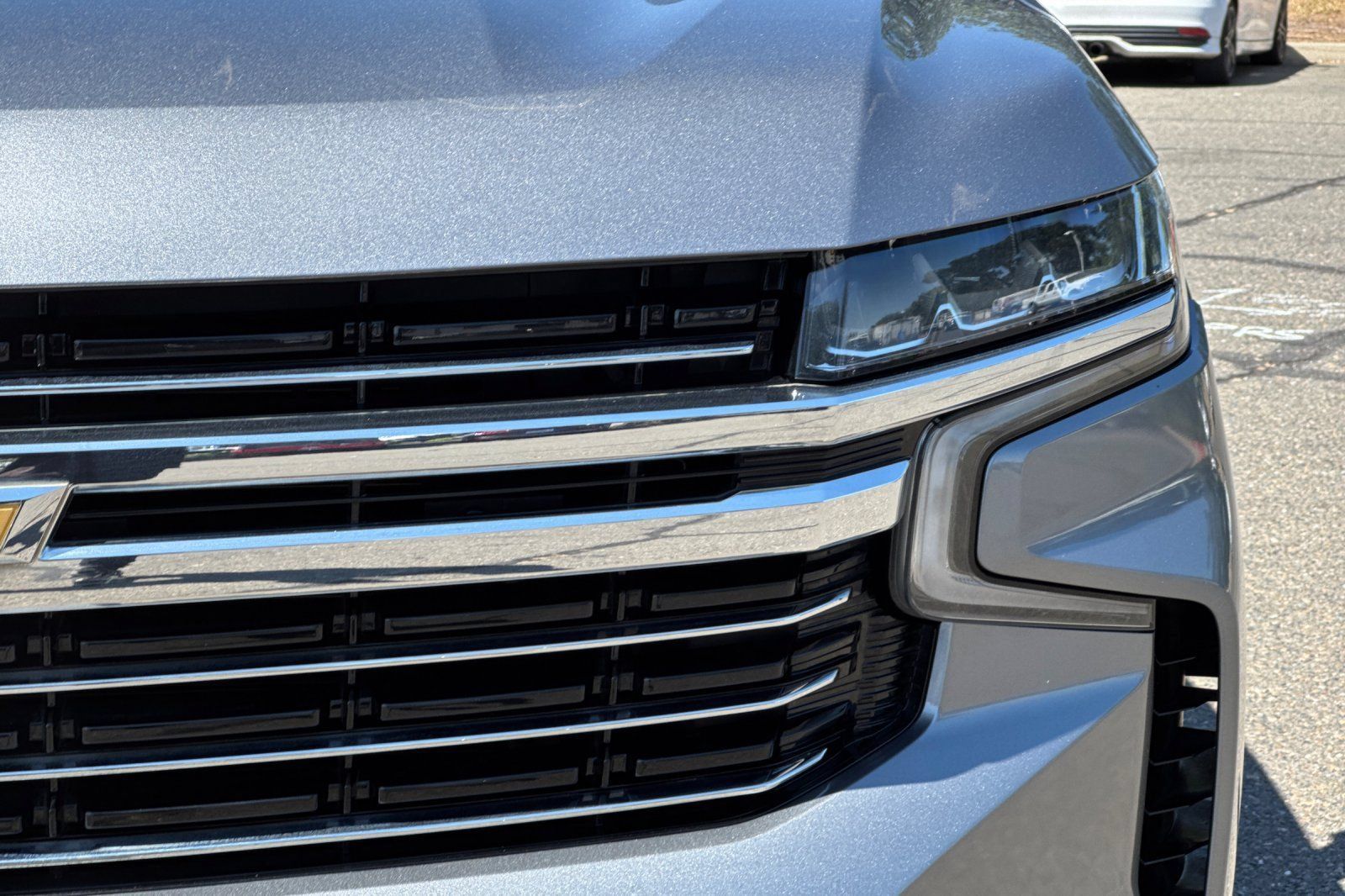 Used 2022 Chevrolet Suburban LT AWD/4WD image 52