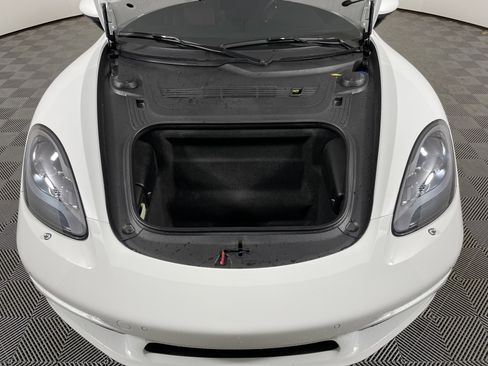 Used 2024 Porsche 718 Cayman image 22