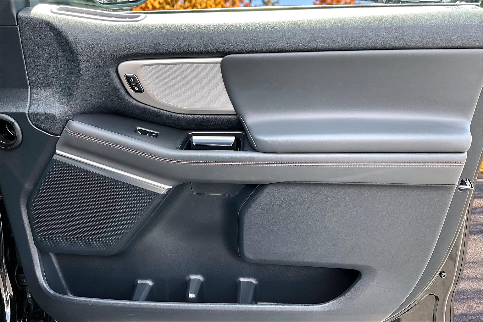 Certified 2025 Ford Expedition Active RWD image 22