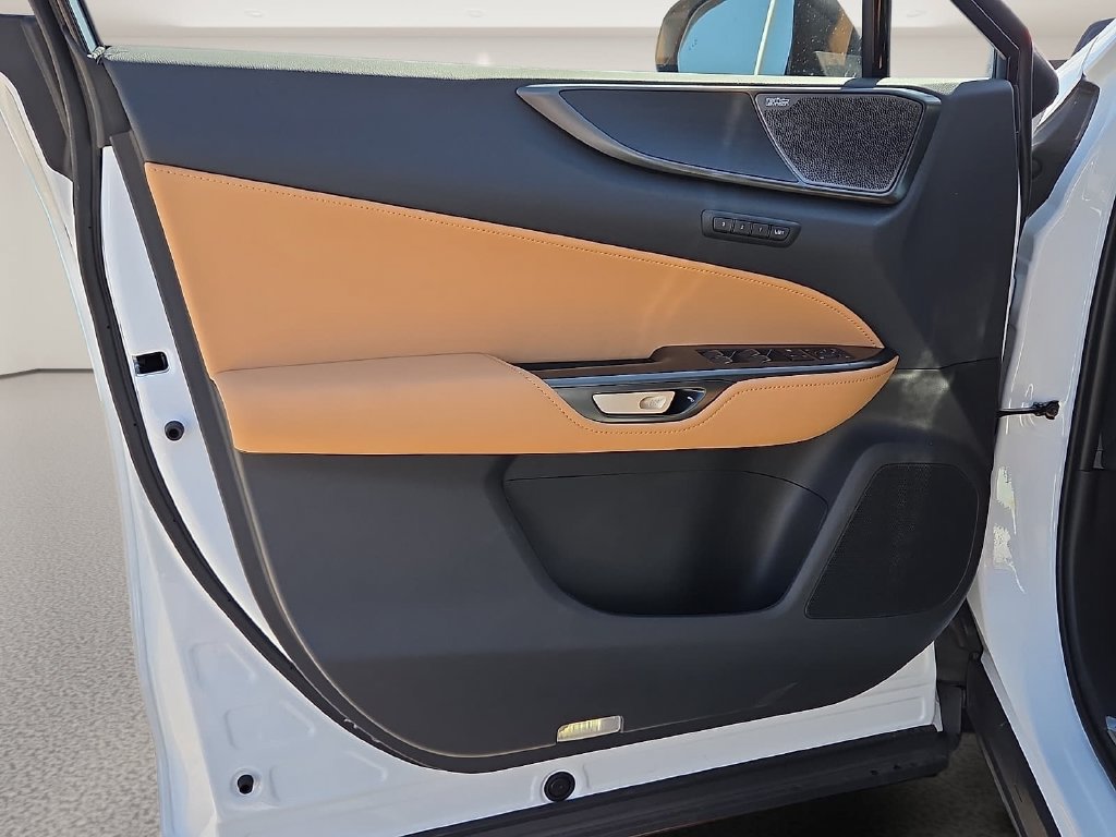 New 2026 Lexus RX 350 FWD w/ Accessory Package (Z1) image 16