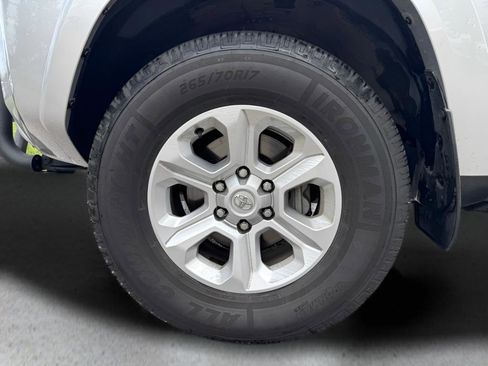 Used 2023 Toyota 4Runner SR5 AWD/4WD image 13