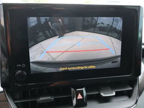Used 2024 Toyota Corolla LE FWD image 36
