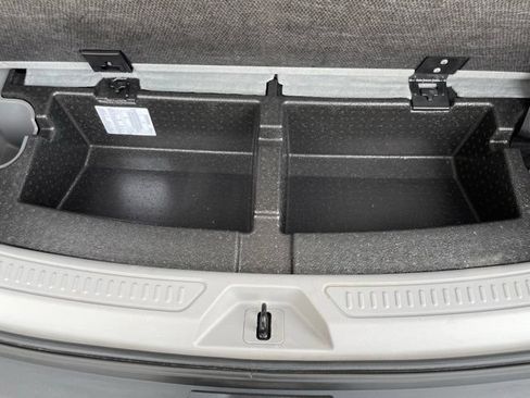 Used 2019 GMC Acadia SLT AWD/4WD image 39