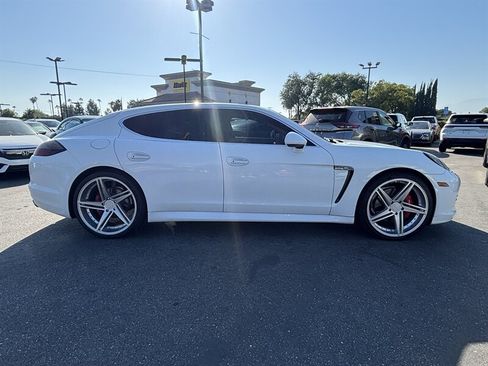 Used 2013 Porsche Panamera S RWD image 7