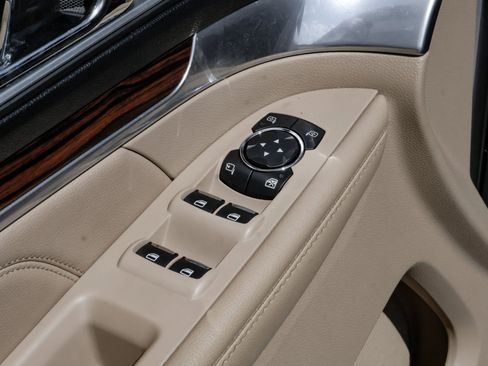 Used 2016 Ford Explorer Limited image 51