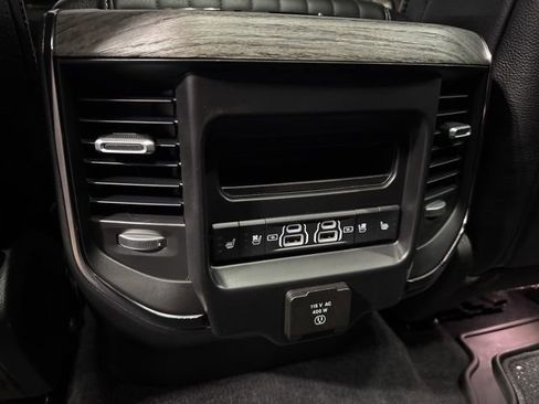 Used 2025 RAM 1500 Limited AWD/4WD image 30