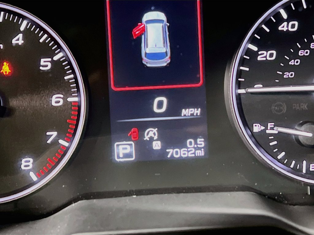 Certified 2025 Subaru Outback Premium AWD/4WD image 11