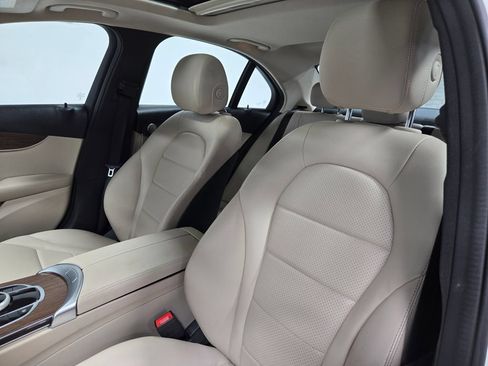 Used 2021 Mercedes-Benz C 300 4MATIC Sedan image 13
