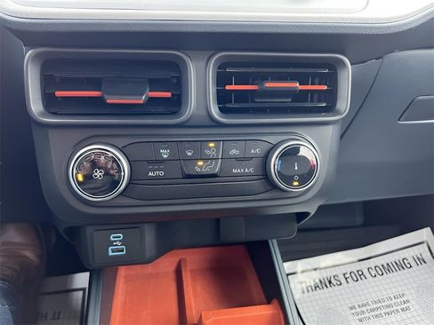 Used 2023 Ford Maverick XLT image 21