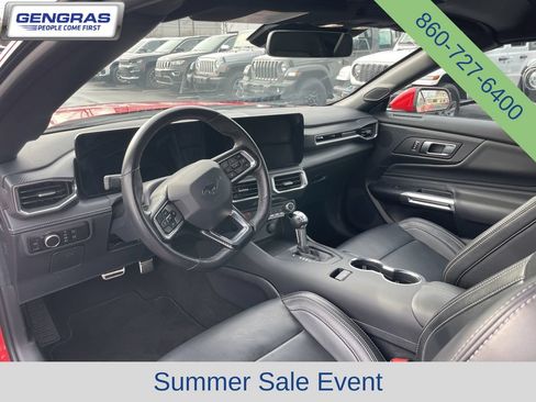 Used 2025 Ford Mustang Premium RWD image 24