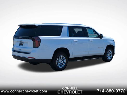 New 2026 Chevrolet Suburban LS RWD image 5