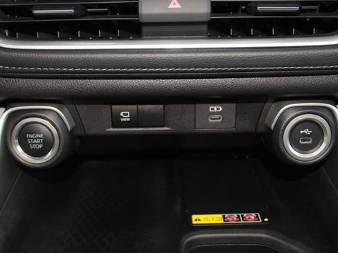Used 2025 Toyota Grand Highlander FWD image 33