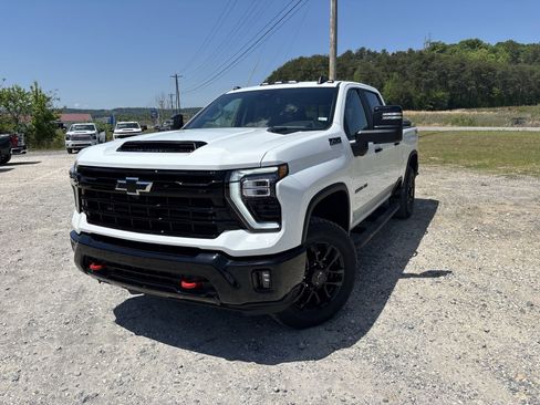 New 2026 Chevrolet Silverado 2500 LT w/ Trail Boss Package AWD/4WD image 10