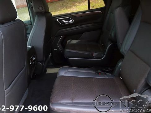 Used 2021 Chevrolet Tahoe High Country AWD/4WD image 15