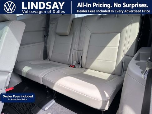 Used 2023 Volkswagen Atlas SE w/ Panoramic Sunroof Package AWD/4WD image 15