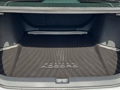 Used 2023 Honda Accord Sport image 6
