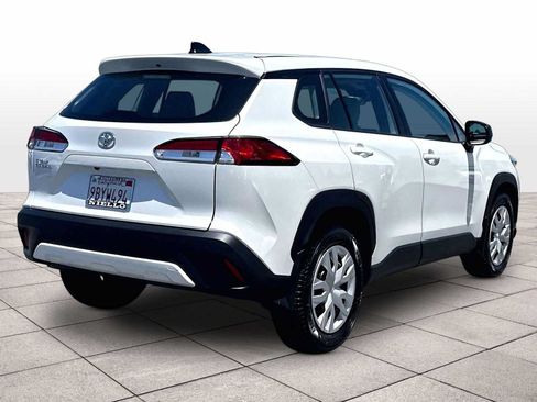 Used 2022 Toyota Corolla Cross L FWD image 14