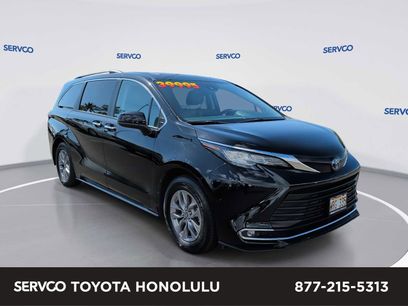 Used 2022 Toyota Sienna XLE