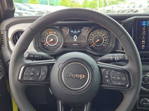 Certified 2024 Jeep Wrangler Unlimited Sport AWD/4WD image 30