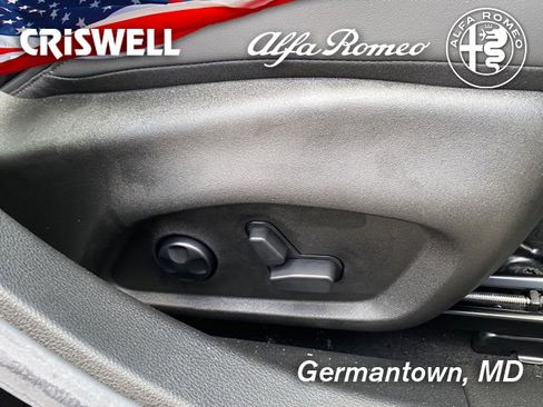 New 2024 Alfa Romeo Tonale Veloce image 39