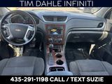Used 2013 Chevrolet Traverse LT image 2