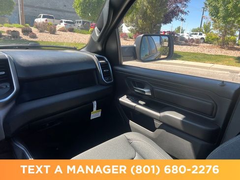 New 2026 RAM 1500 Express AWD/4WD image 30